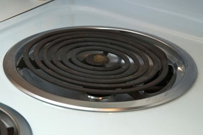 Electric Burner Cleaning Tips for Apartments in Chico California-featured