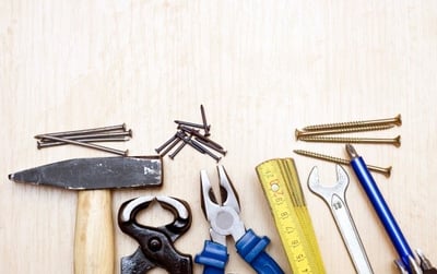 Rental Living Tips: Get Your DIY Apartment Fixes Here!-featured