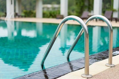 Safety Reminder: Pool Area Rules at Your Apartment-featured
