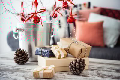 Holiday Tips for Decorating Apartments in Chico and Redding California-featured