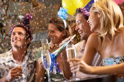 How to Throw A New Year’s Eve Party in Your Apartment-featured